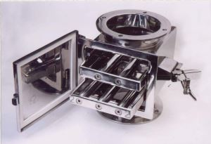 Automaattiset itsepuhdistuvat magneettiverkot